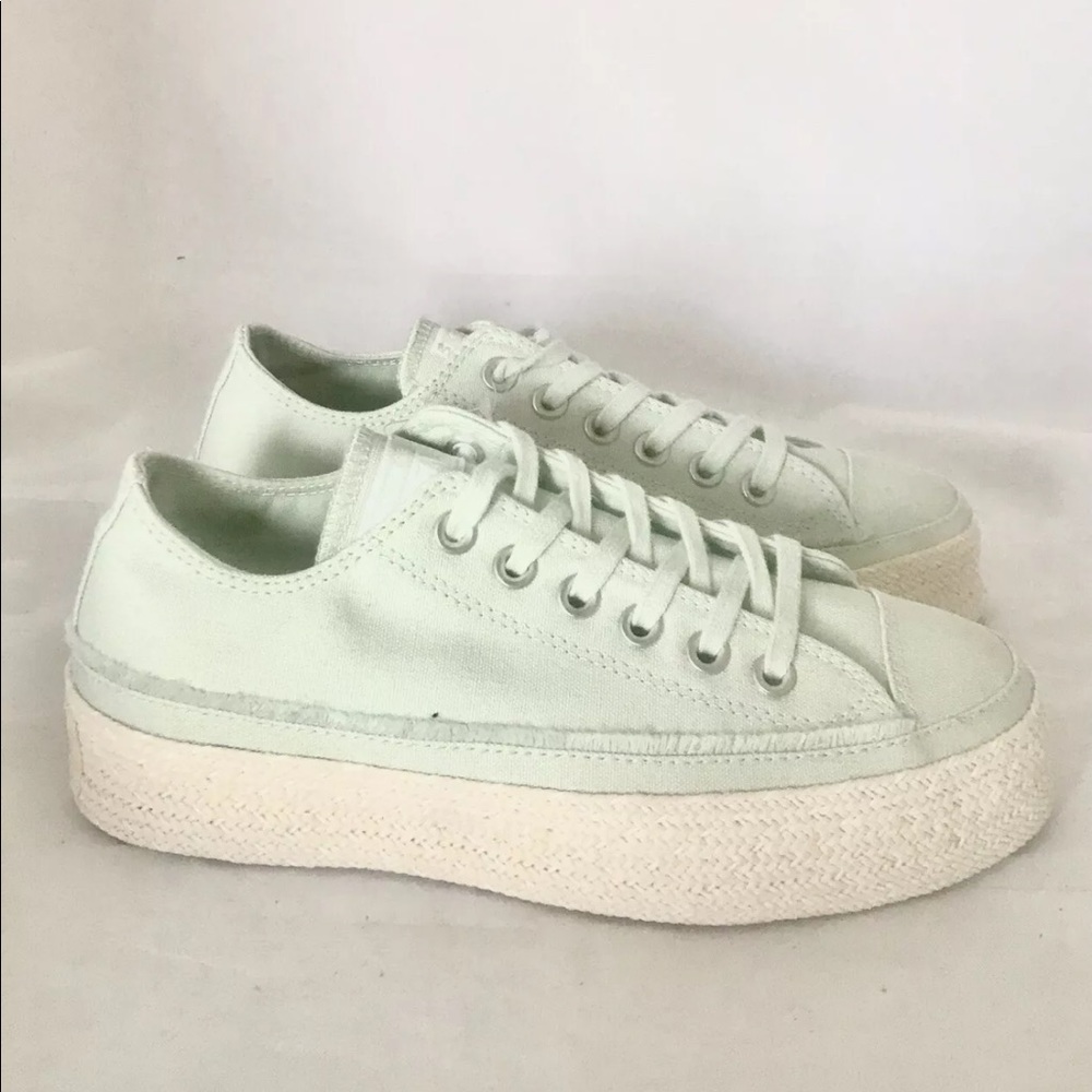 Converse Chuck Taylor Women Low Top Platform Sneakers Mint Green Off white 7